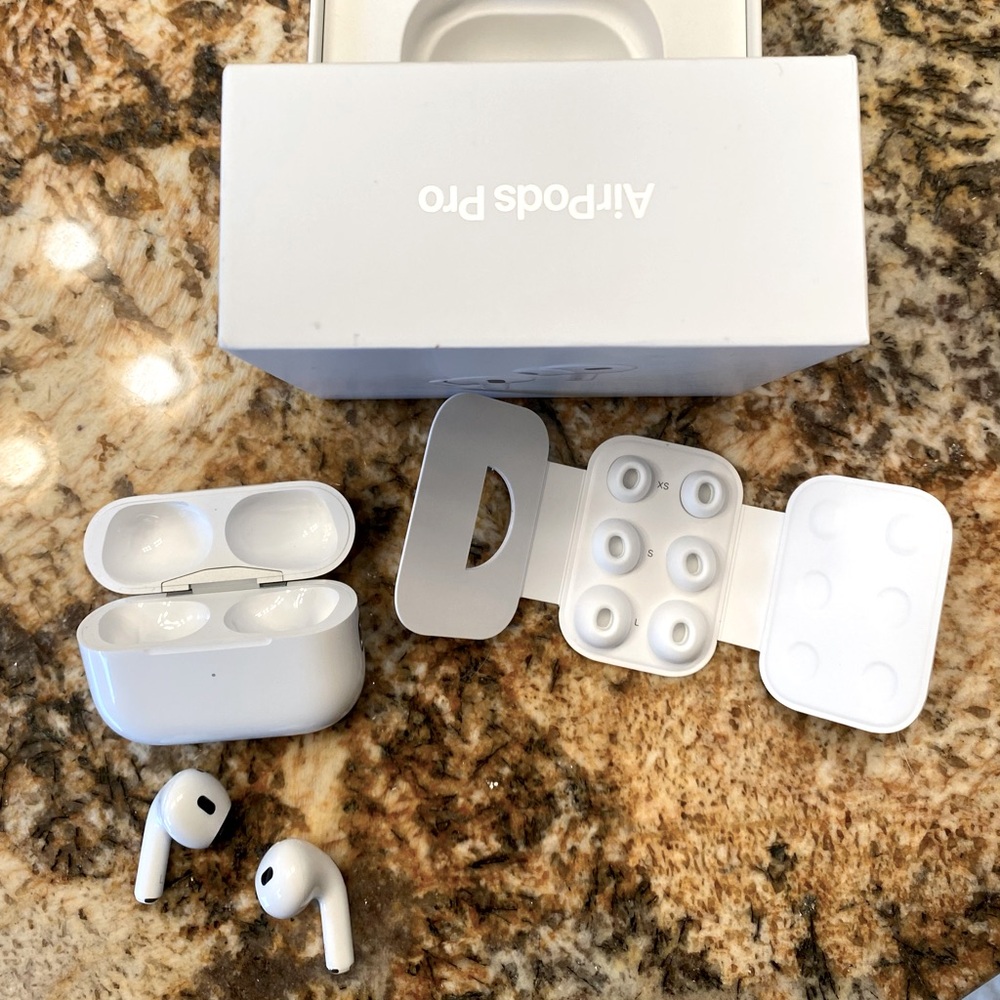 Apple AirPods Pro, 2nd Generation